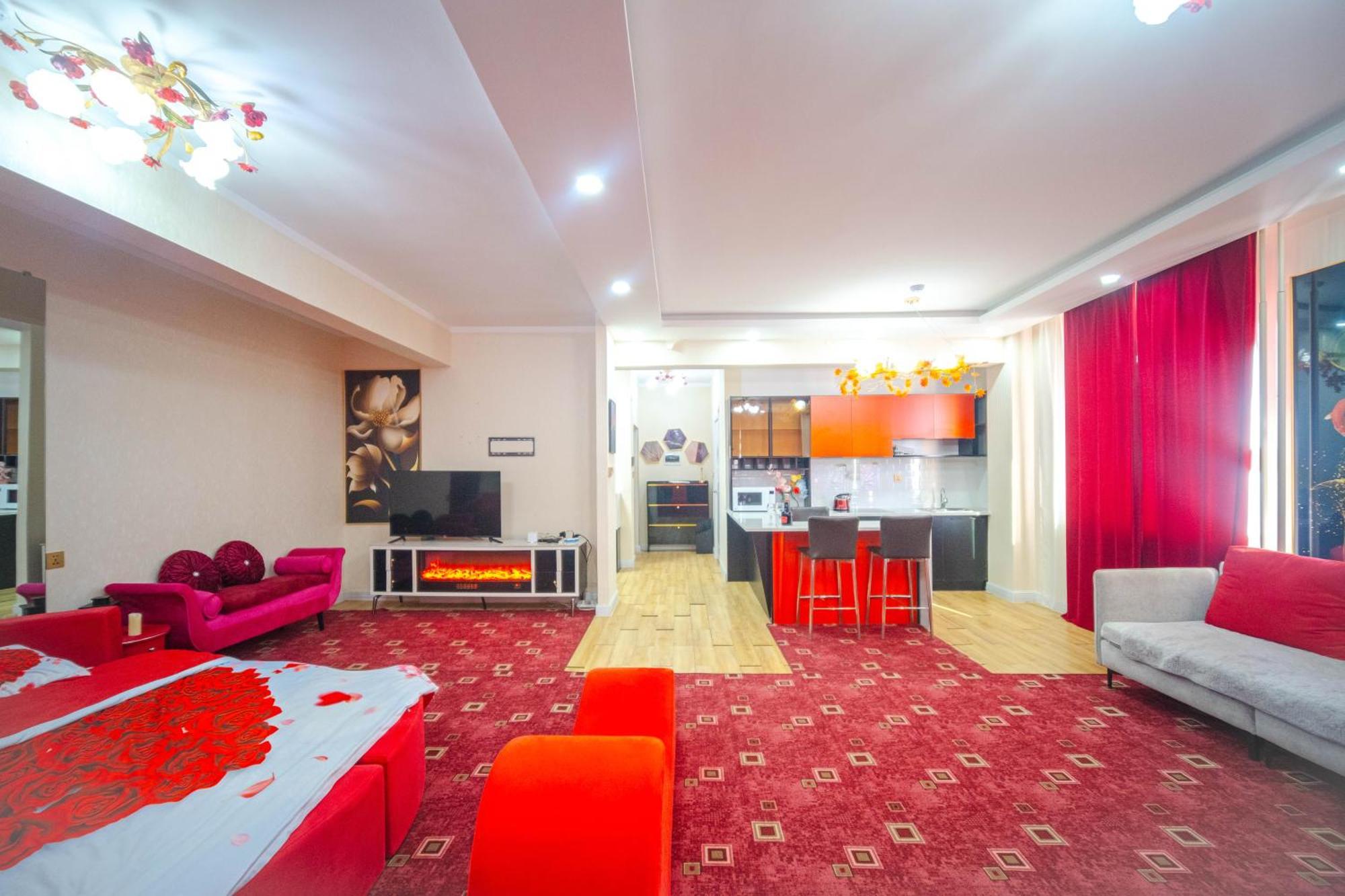 Eagle Town Serviced Apartment Oelan-bator Buitenkant foto