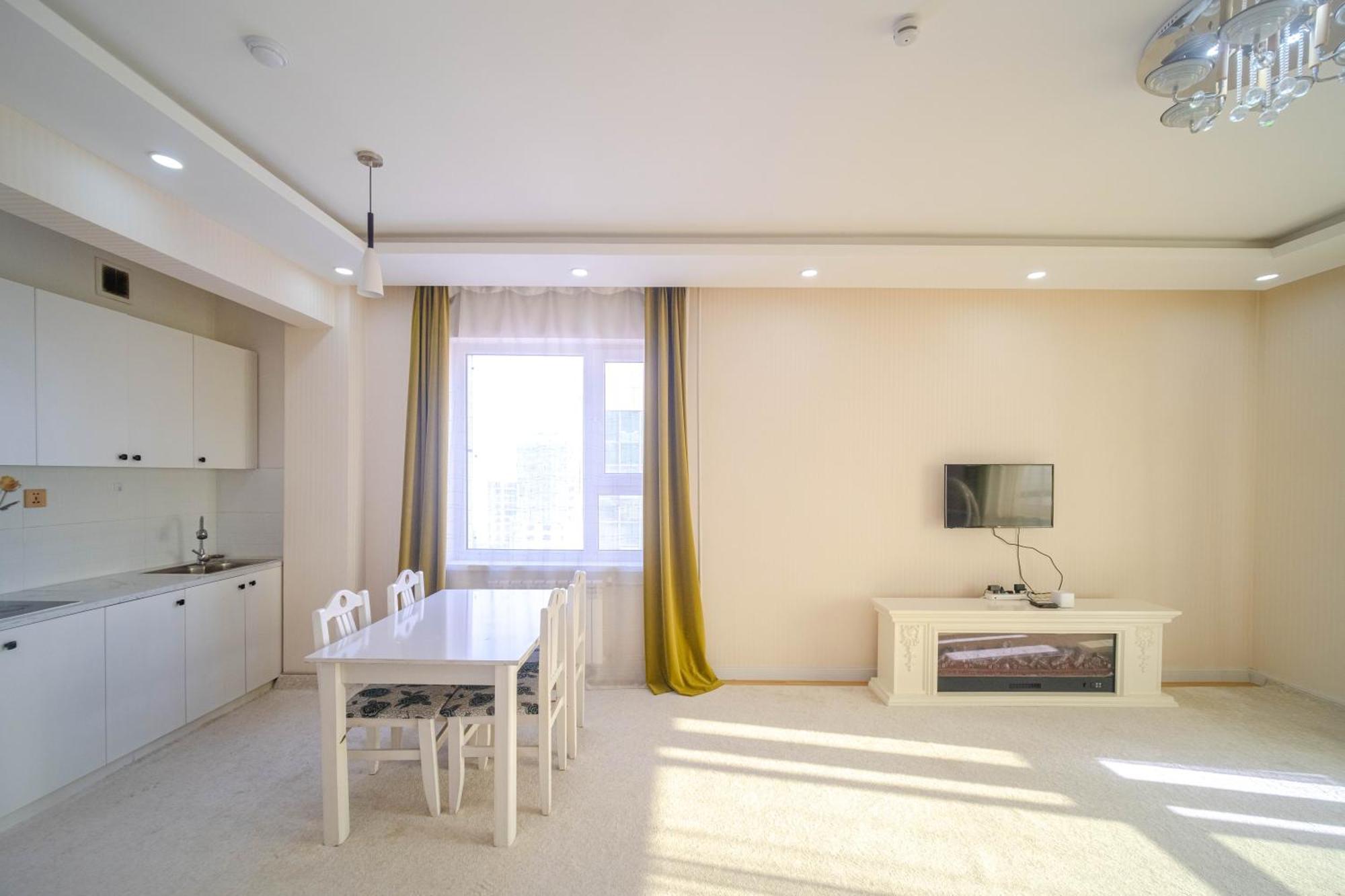 Eagle Town Serviced Apartment Oelan-bator Buitenkant foto