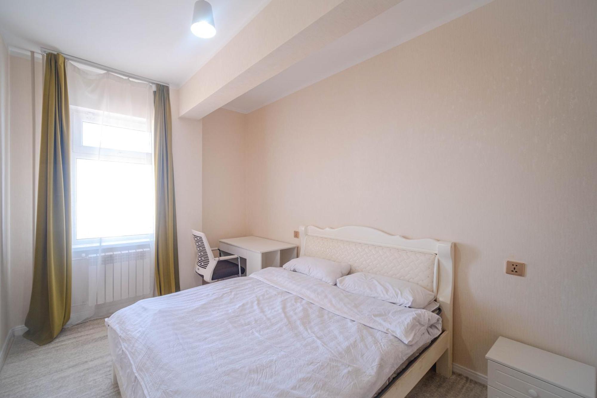 Eagle Town Serviced Apartment Oelan-bator Buitenkant foto