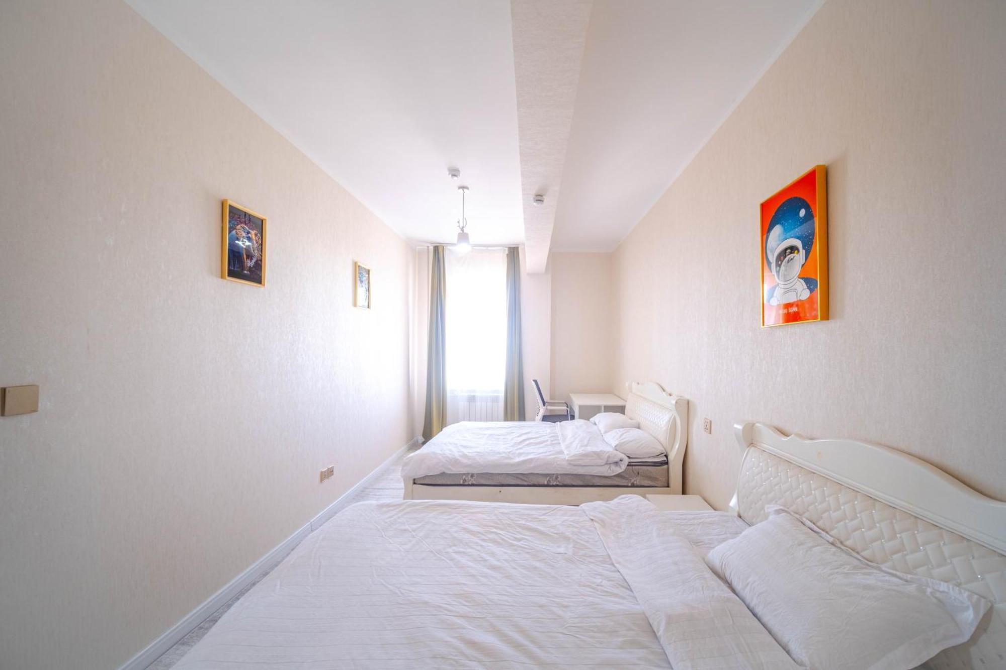 Eagle Town Serviced Apartment Oelan-bator Buitenkant foto