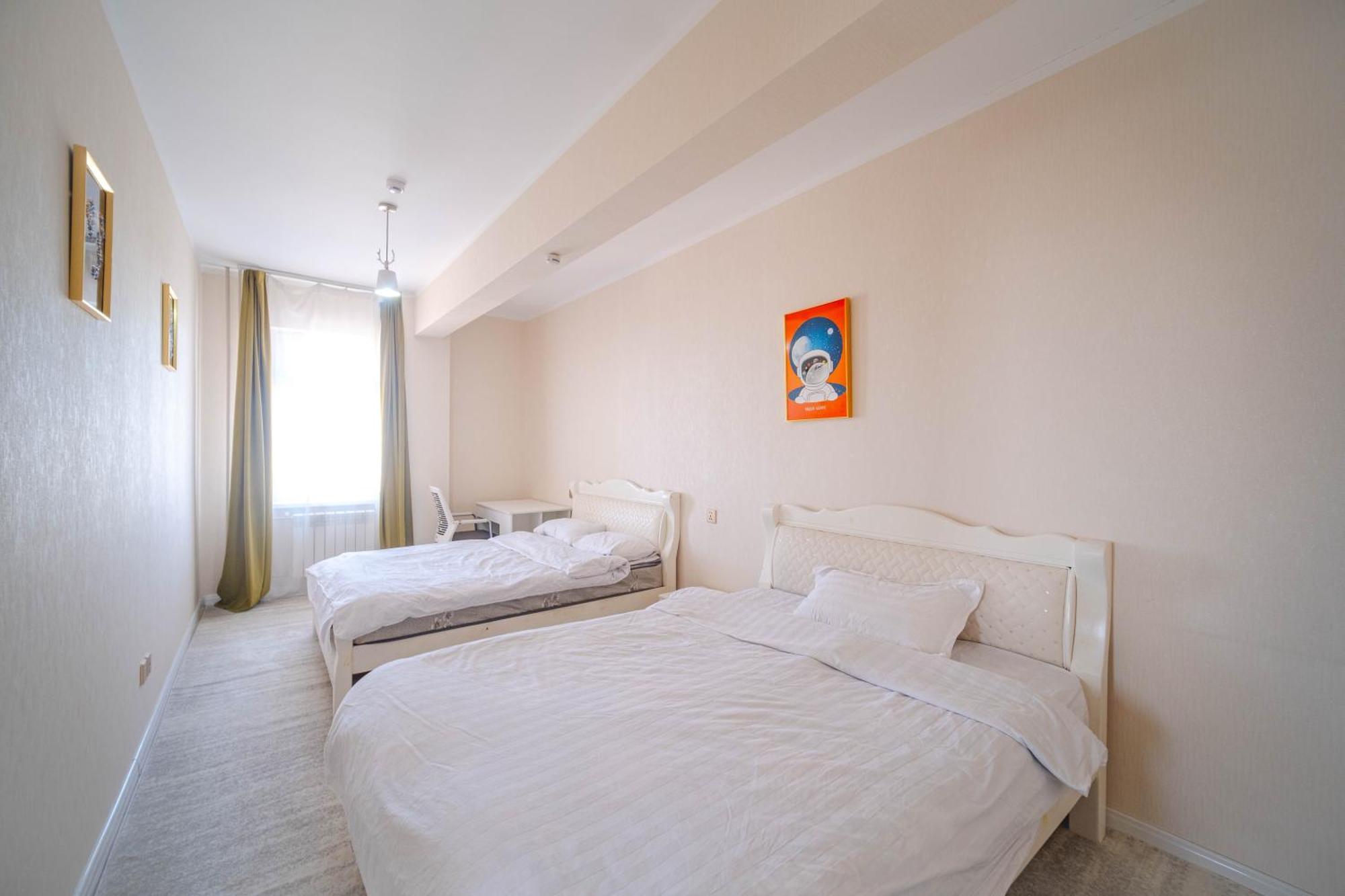 Eagle Town Serviced Apartment Oelan-bator Buitenkant foto