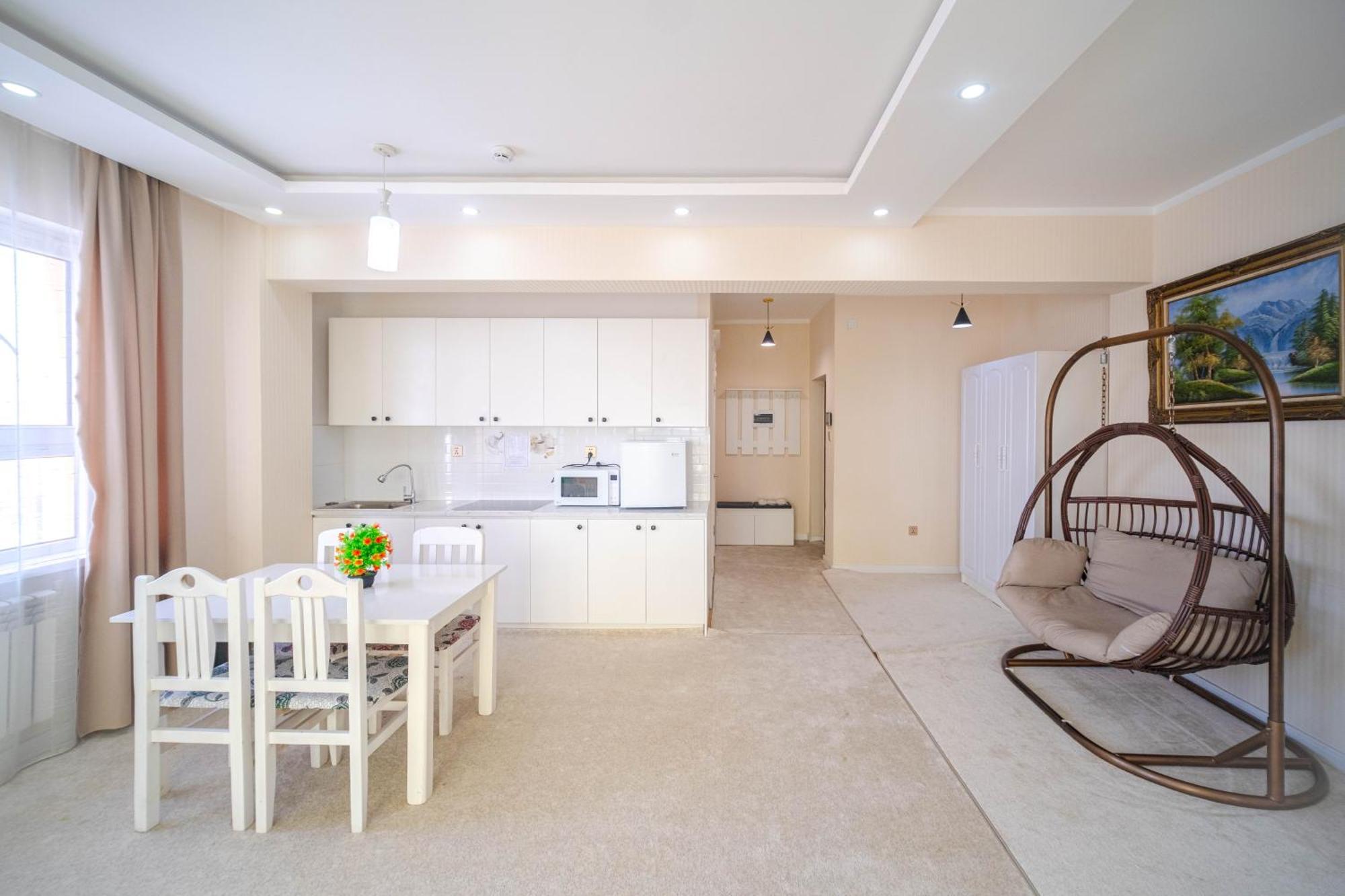 Eagle Town Serviced Apartment Oelan-bator Buitenkant foto