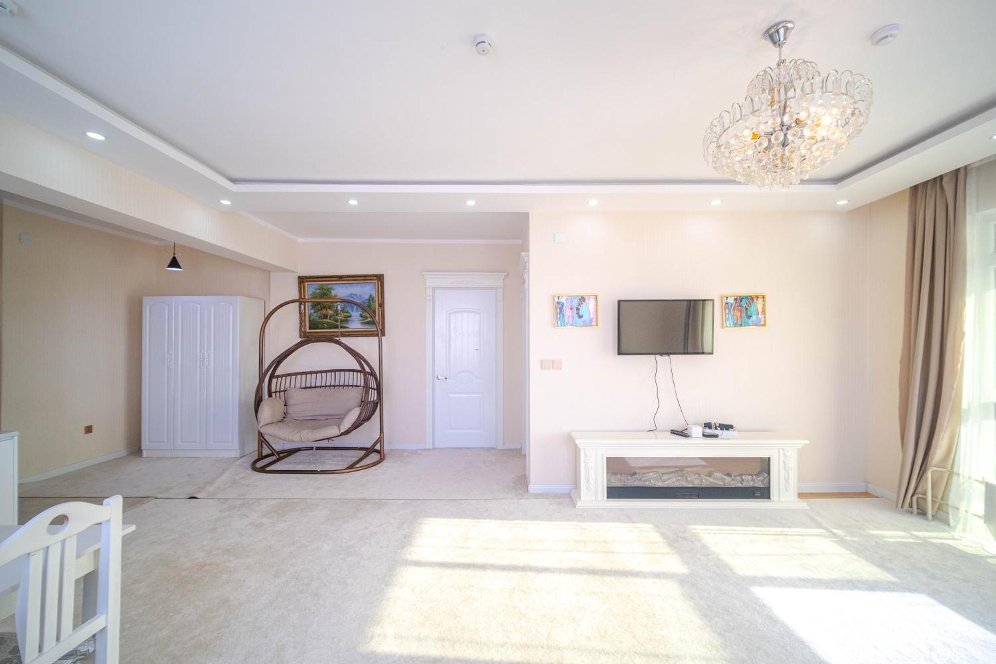 Eagle Town Serviced Apartment Oelan-bator Buitenkant foto